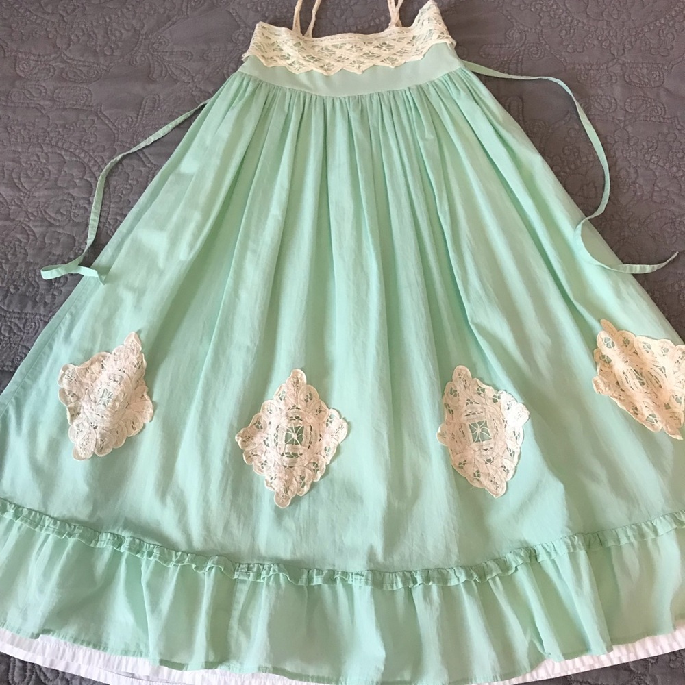 Well Dressed Wolf Mint Maxie